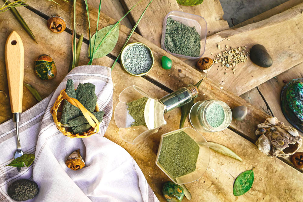 How Midwives and Healers Used Plant Magic in Old Villages